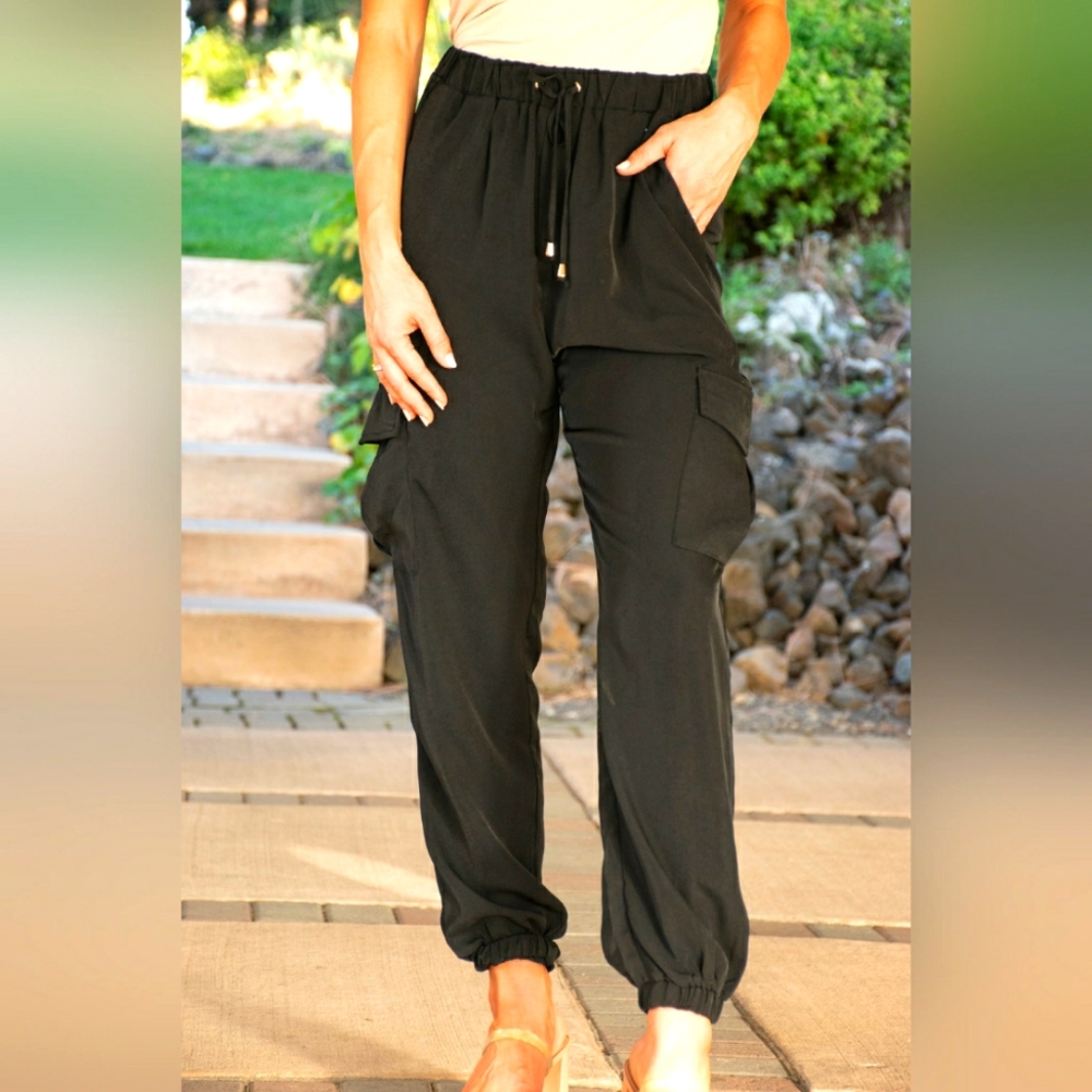 Silky cargo pants